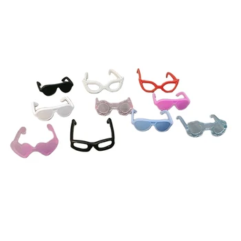 20db Cool Dolls kiegészítők Mini műanyag szemüveg magas babákhoz Ház Gyerek játék parti szemüveg
